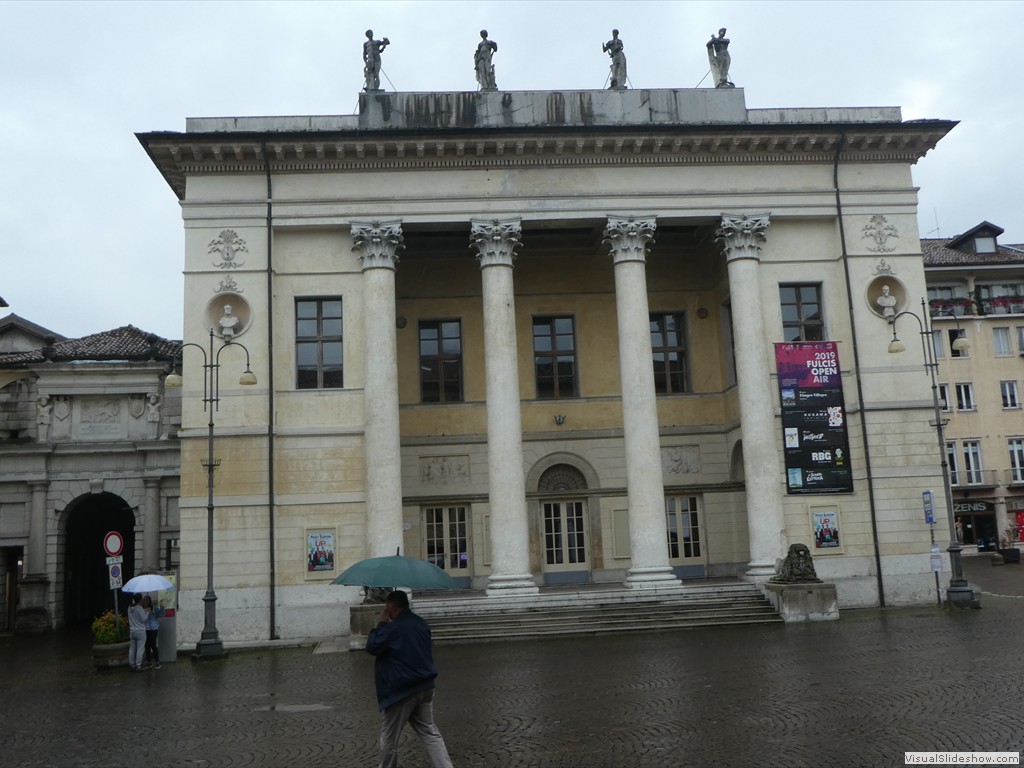 P1070786