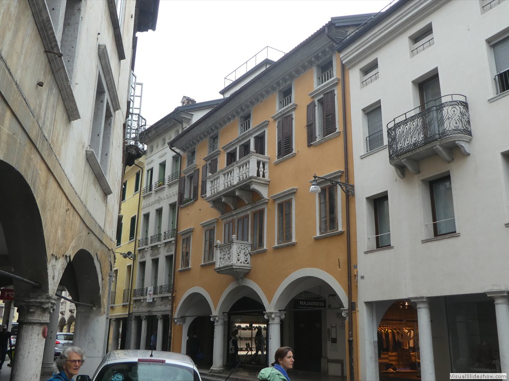 P1070787
