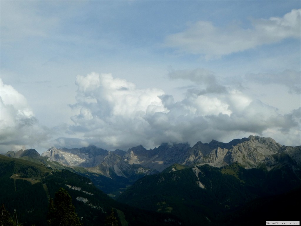 P1030212