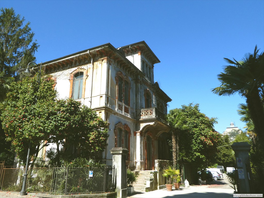 P1000573