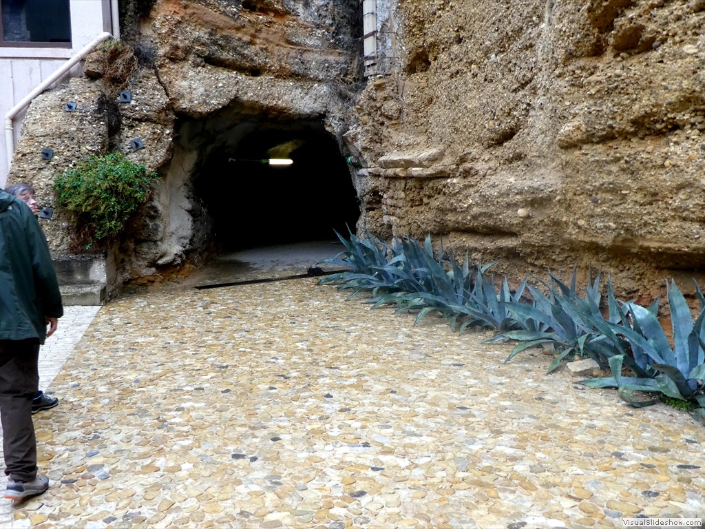 P1080047