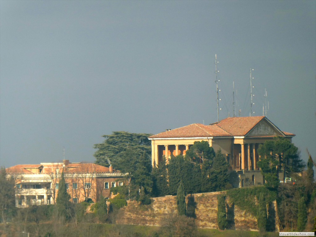 P1020586