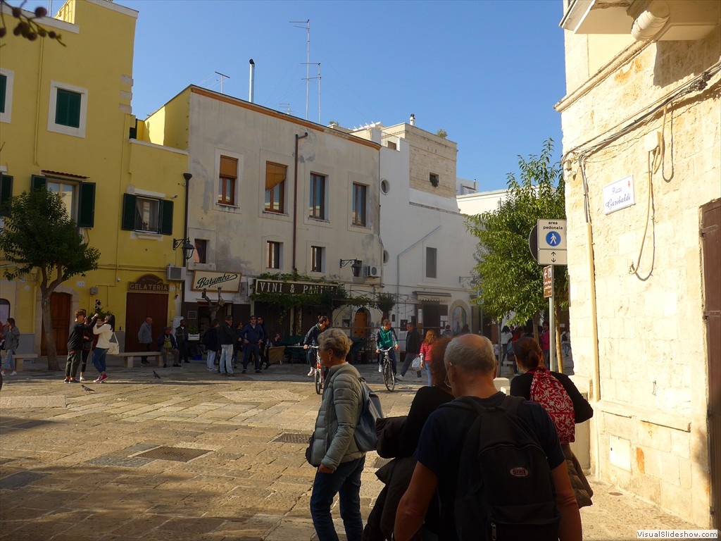 P1090536